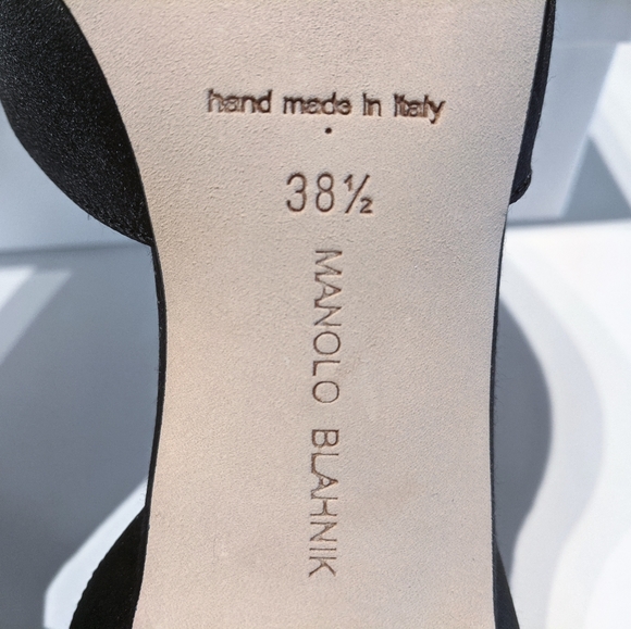 SOLD💔Manolo Blahnik Hangisli Slingback Pump 38.5 - Picture 8 of 11